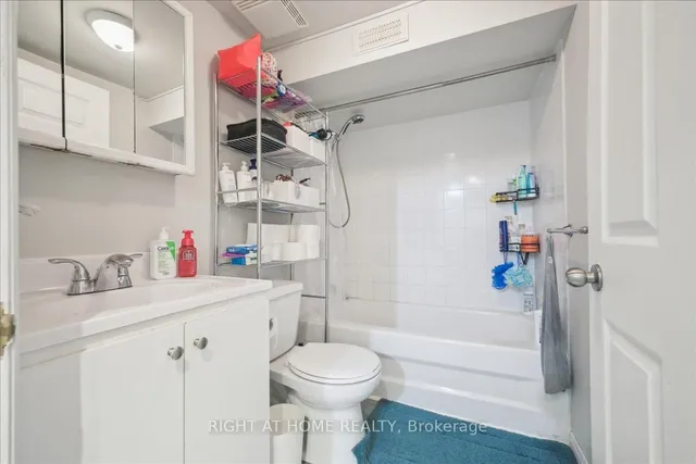 Additional image 31 of 151 Niagara St