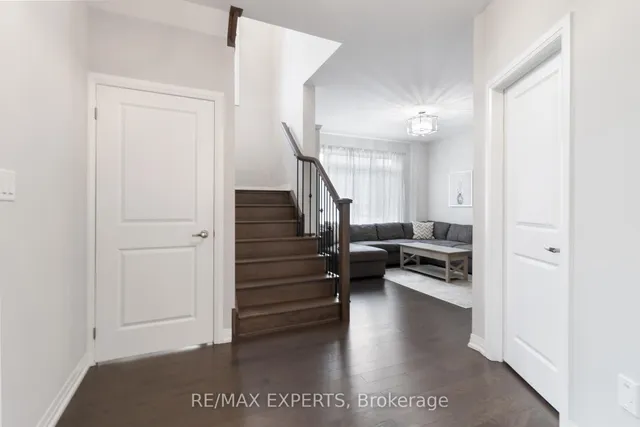 Additional image 10 of 12 Moorcroft Pl