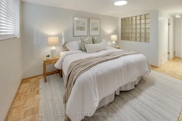 Additional image 17 of 830 Manning Ave