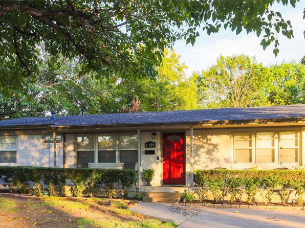 10959 Park Oak Cir, Dallas, TX 75228