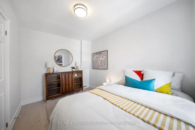 Additional image 21 of 32 Clark St