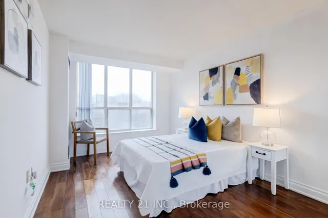 Additional image 26 of 21 Overlea Blvd Unit 511