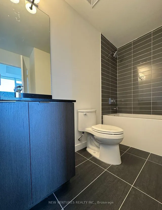 Additional image 9 of 859 The Queensway N/A Unit 821