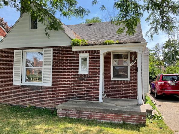 11210 Beaconsfield St, Detroit, MI 48224