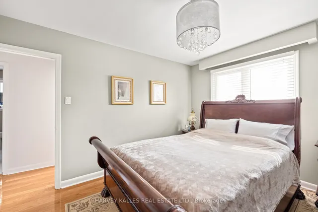 Additional image 18 of 149 Hendon Ave