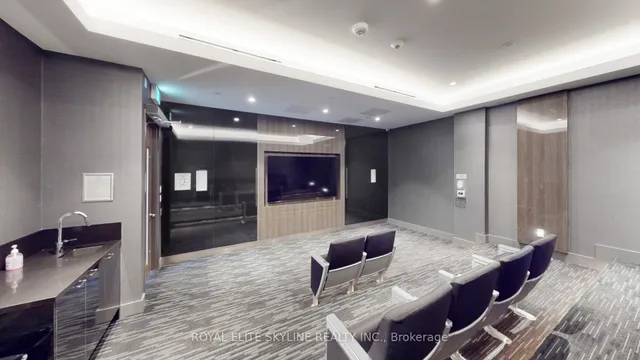 Additional image 37 of 36 Forest Manor Rd Unit 810