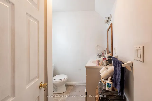 Additional image 27 of 177 Markland St