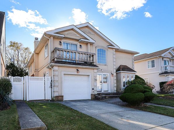 230 W Beech Street, Long Beach, NY 11561