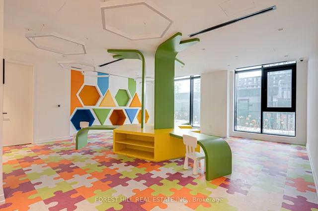 Additional image 32 of 8 Tippett Rd Unit 411