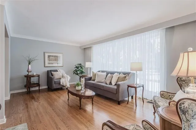 Additional image 19 of 574 Louise Dr