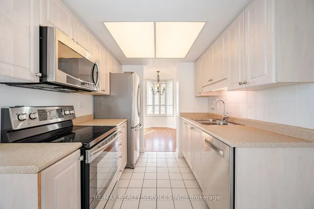 Additional image 18 of 20 Cherrytree Dr Unit 1210