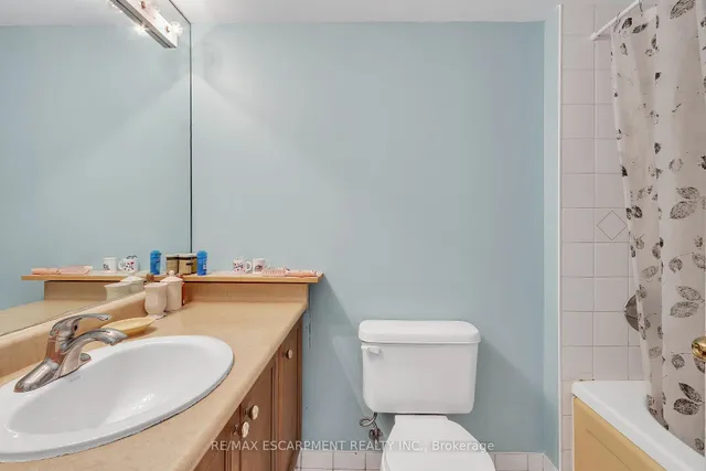 Additional image 27 of 24 Southport St Unit 756