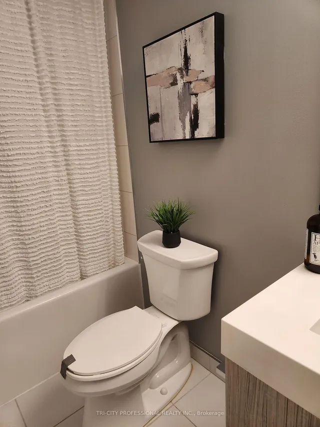 Additional image 7 of 251 Jarvis St Unit 3605