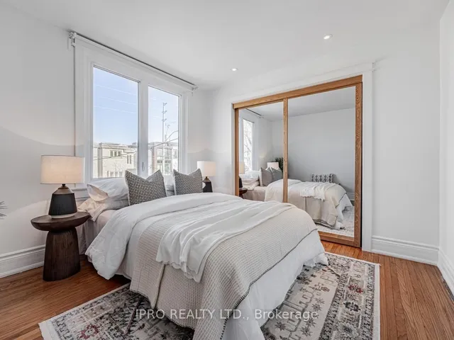 Additional image 22 of 239 Lumsden Ave