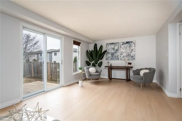 Additional image 12 of 14 Winding Meadow Crt