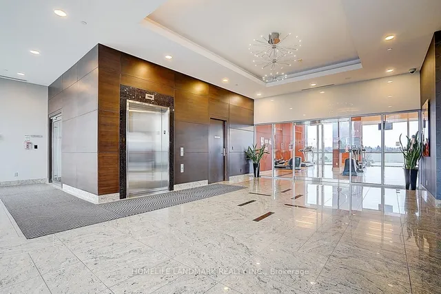 Additional image 26 of 181 Village Green Sq Unit 1511