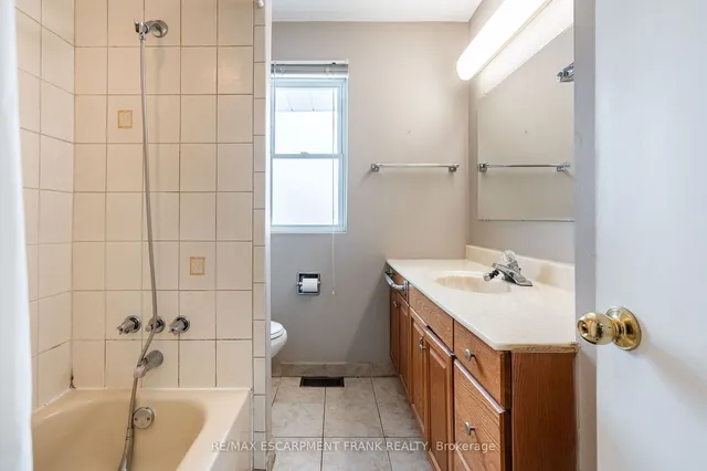 Additional image 17 of 209 Nash Rd