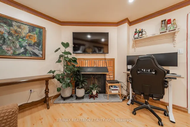 Additional image 22 of 200 Murison Blvd Unit 74