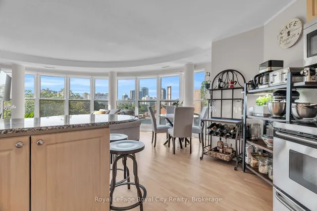 Additional image 8 of 135 James St Unit 614