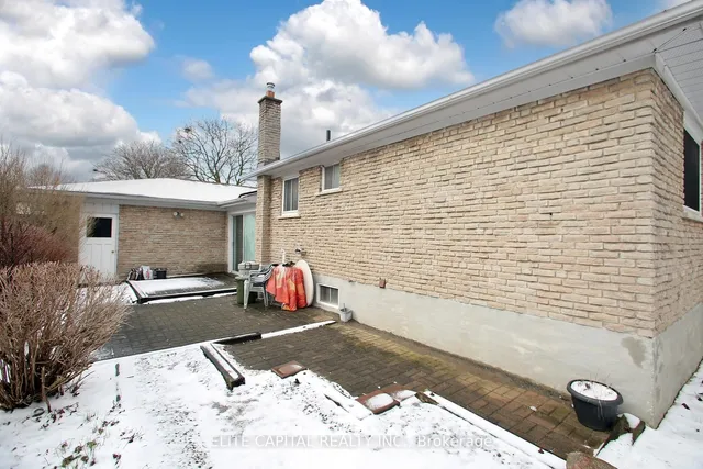 Additional image 31 of 24 Hoseyhill Cres