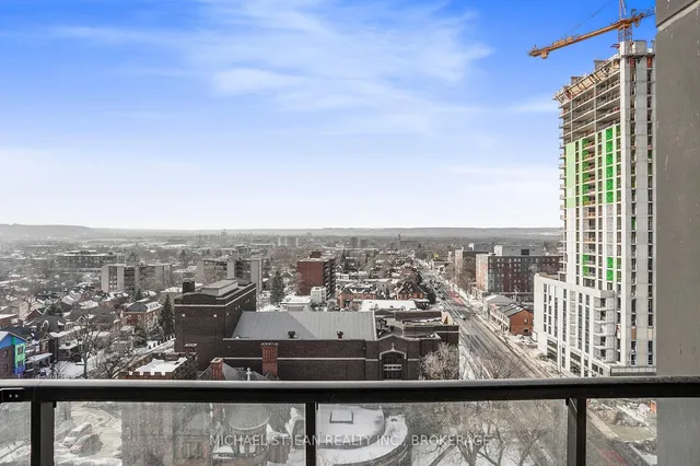 Additional image 27 of 15 Queen St Unit 1204