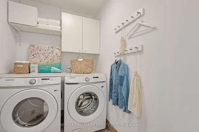 Additional image 30 of 401 Queens Quay Unit 307