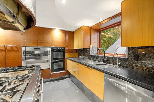 Additional image 15 of 140 Chancery Dr