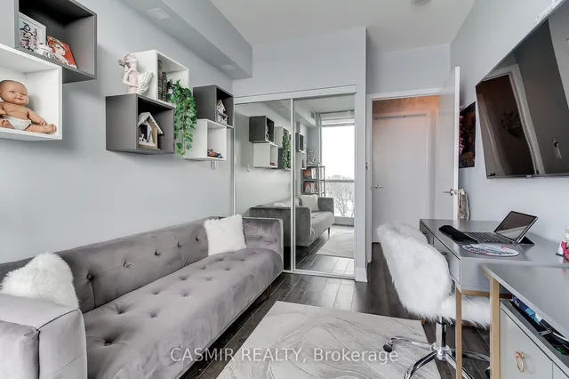 Additional image 16 of 215 FORT YORK Blvd Unit 707