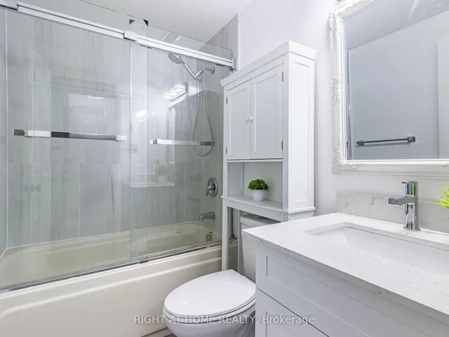 Additional image 13 of 36 James St Unit 303