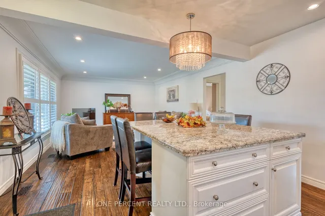 Additional image 11 of 27 Hoover Cres