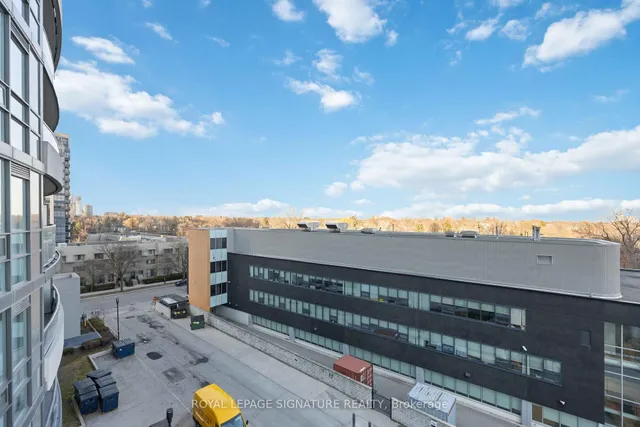 Additional image 34 of 35 Hollywood Ave Unit 703