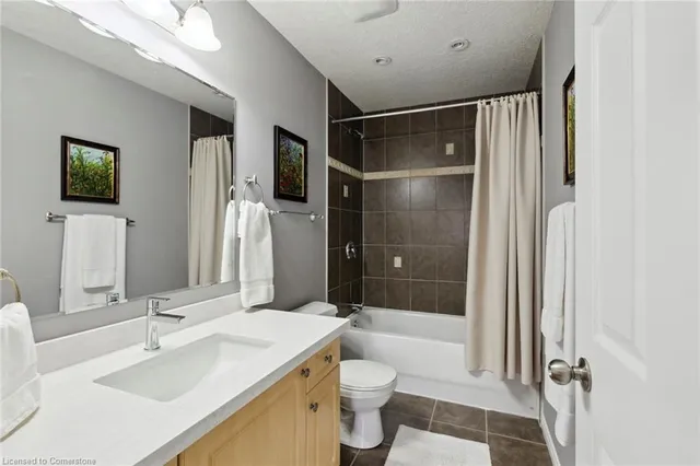 Additional image 40 of 7 Upper Mercer St Unit A4