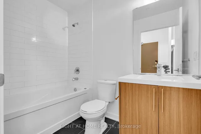 Additional image 19 of 85 Duke St Unit 105