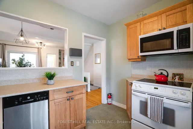 Additional image 19 of 139 Kenwood Ave