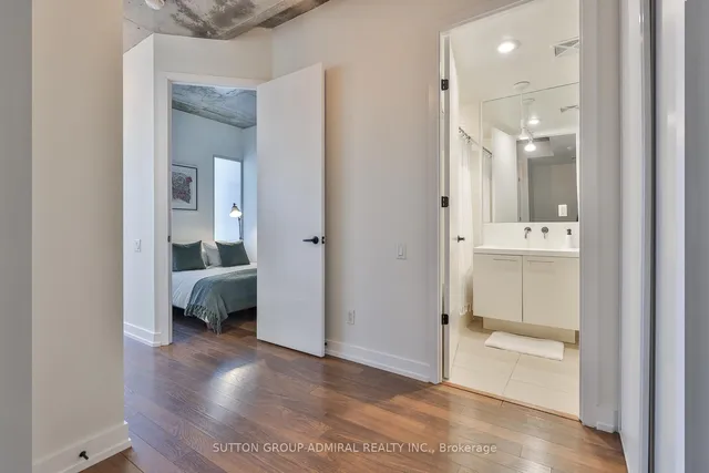 Additional image 17 of 66 Portland St Unit 807