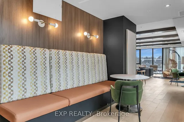 Additional image 34 of 741 King St Unit 102