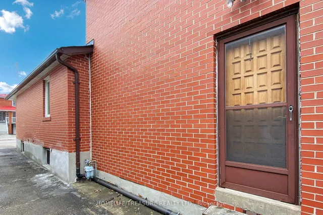 Additional image 39 of 44 Grandville Ave