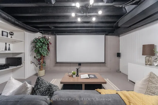 Additional image 44 of 624 Laking Terr