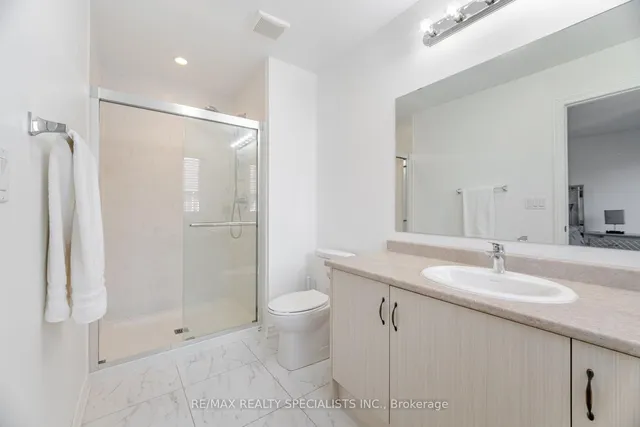 Additional image 26 of 12 Faye St