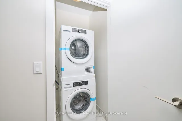 Additional image 14 of 600 North Service Rd Unit 415