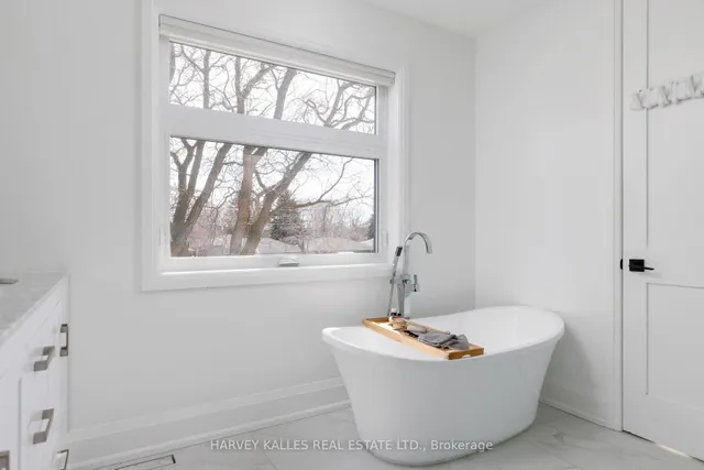 Additional image 30 of 1 Benbow Rd