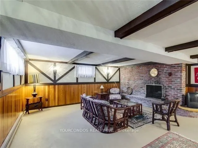 Additional image 6 of 308 Maplehurst Ave