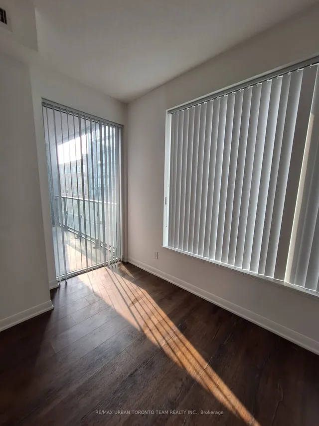 Additional image 22 of 435 Richmond St Unit 514