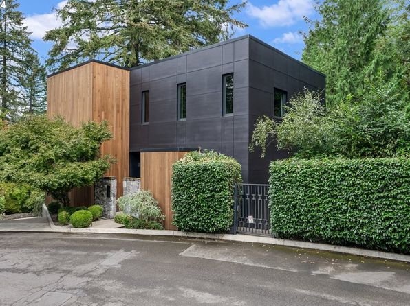 2808 SW Patton Ln, Portland, OR 97201
