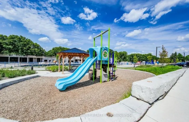 Additional image 25 of 1101 Lackner Pl Unit T2