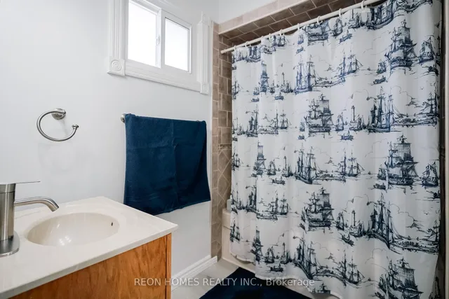 Additional image 17 of 50 Chapais Cres