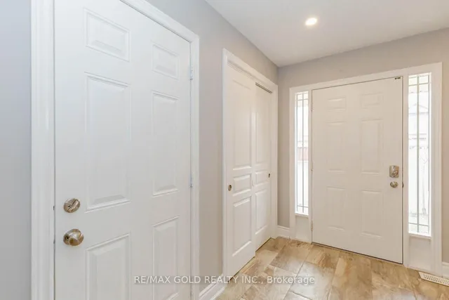 Additional image 3 of 38 Celestial Cres