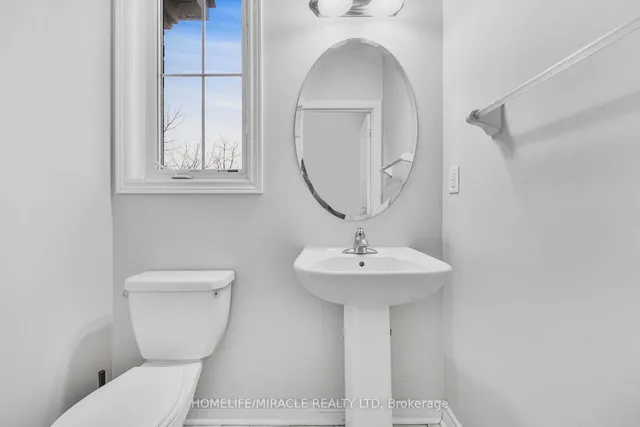 Additional image 20 of 34 Bernadino St