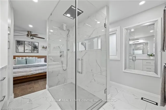 Additional image 22 of 52 Rosewood Dr