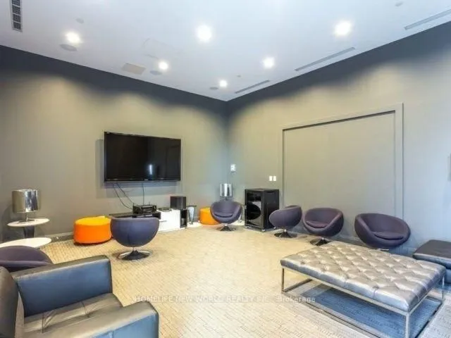 Additional image 12 of 62 Forest Manor Rd Unit 302